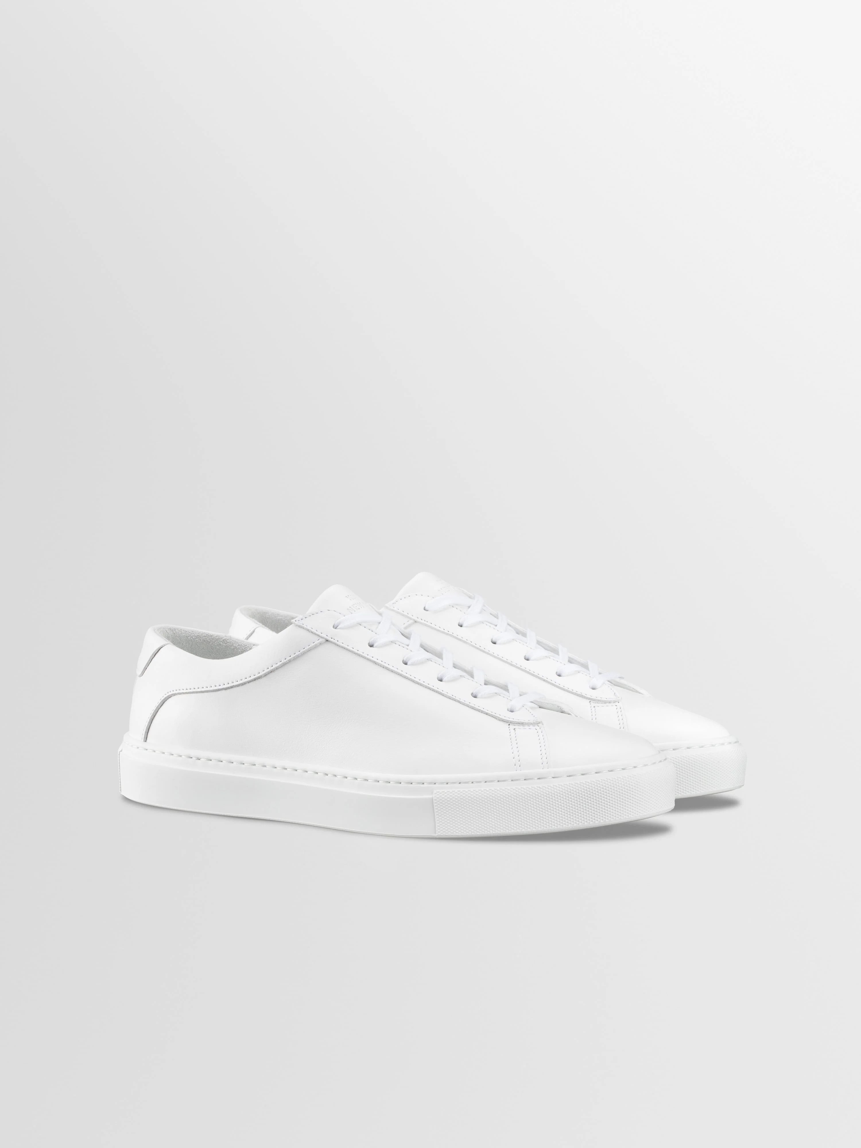 Capri Leather Sneaker in Triple White Wide Fit - Image 2