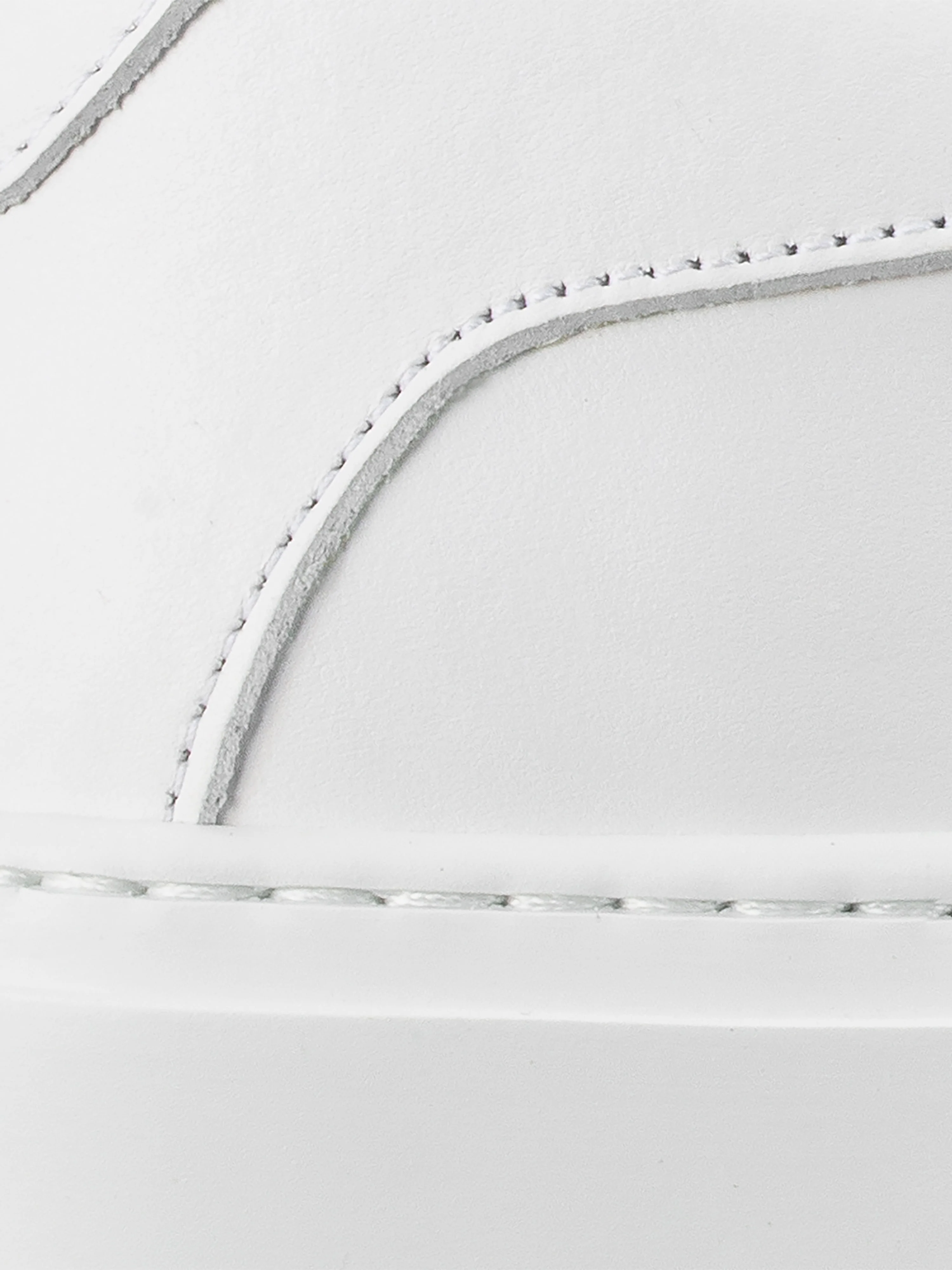 Capri Leather Sneaker in Triple White Wide Fit - Image 5