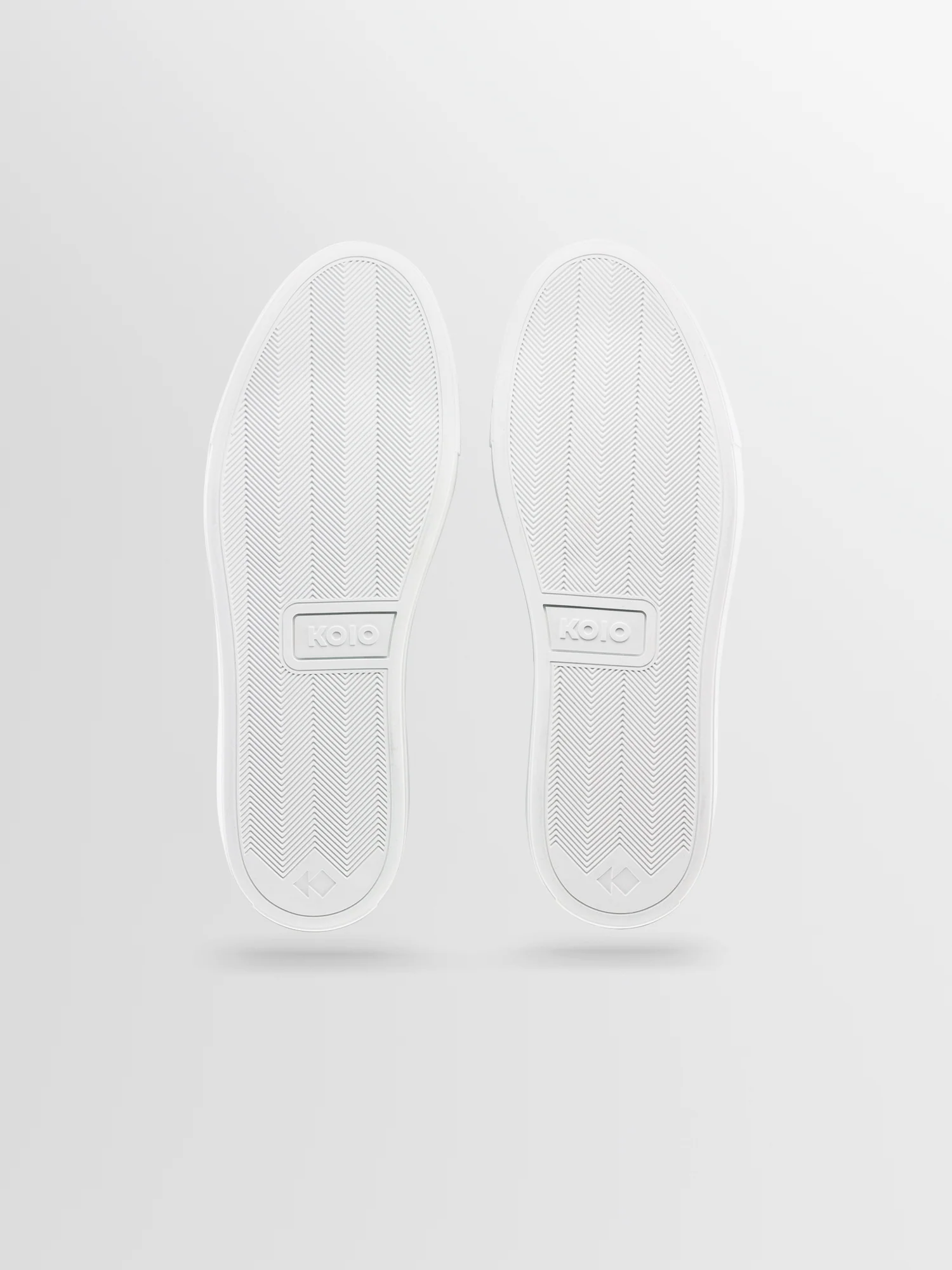 Portofino Leather Sneaker in Triple White - Image 6